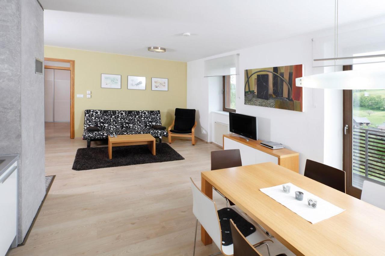 Apartman Stara Skola วีโซเก นาด ยิเซโรว์ ภายนอก รูปภาพ